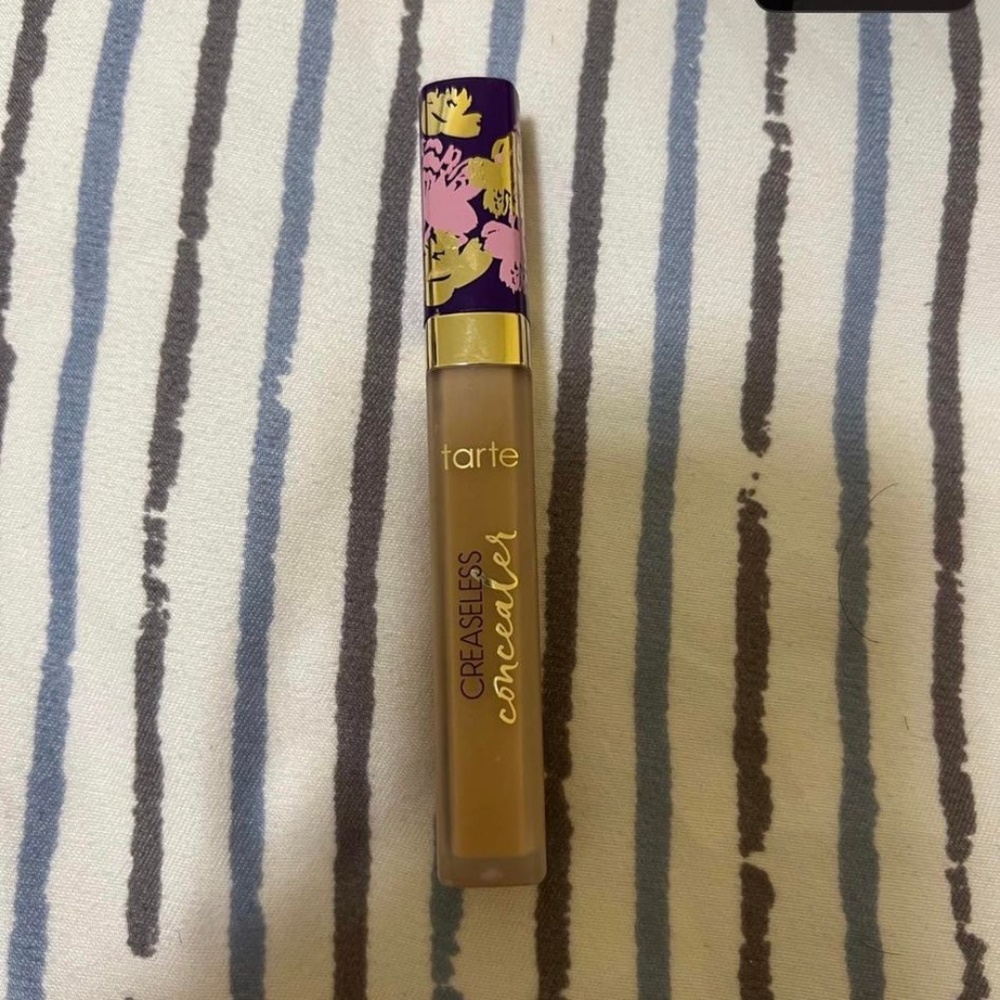 tarte creaseless concealer